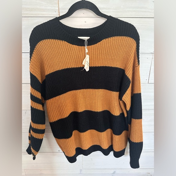 Black and Mustard Yellow Stripped Sweater. - Picture 1 of 1